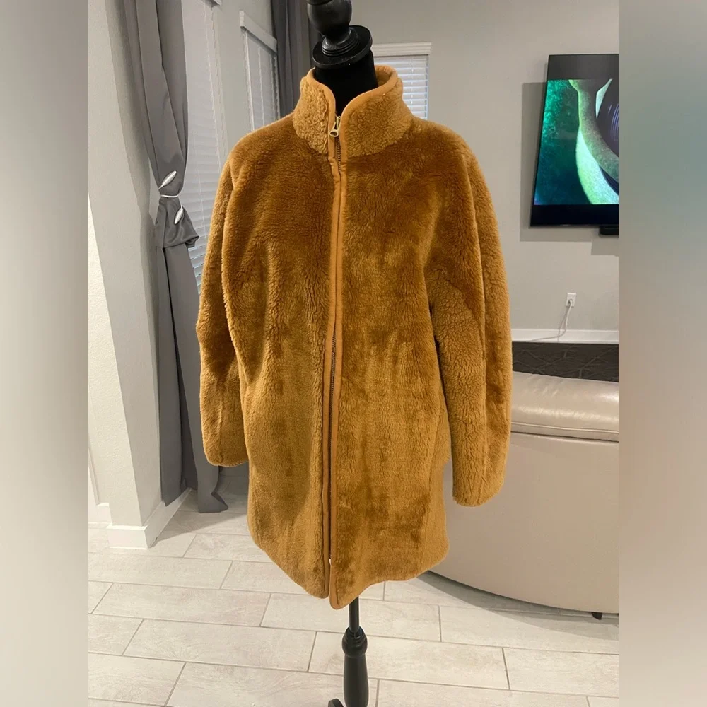 J. Crew Plush Teddy Bear Coat J9064 Camel Brown size Medium Soft Plush Faux Fur